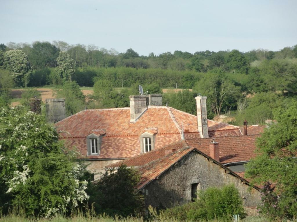 Eco Logis De Chantegrolle Champagne-Mouton Exterior foto